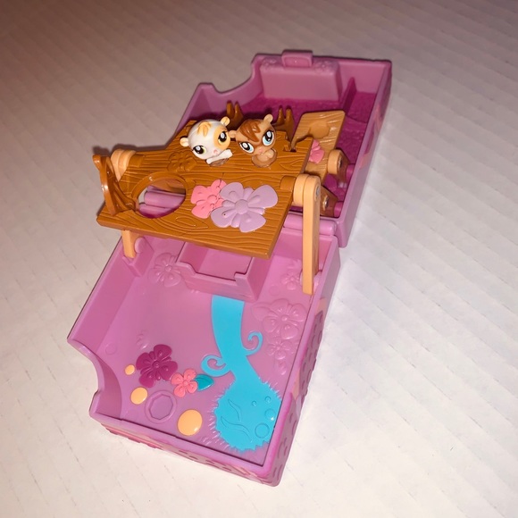 Littlest Pet Shop Toys Teeniest Tiniest Littlest Pet Shop Lps